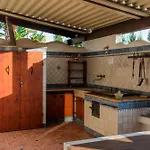 Adele Alcamo, Piscina Privata E Privacy * אלקאמו מרינה