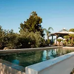 Adele Alcamo, Piscina Privata E Privacy *