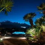 וילה Adele Alcamo, Piscina Privata E Privacy