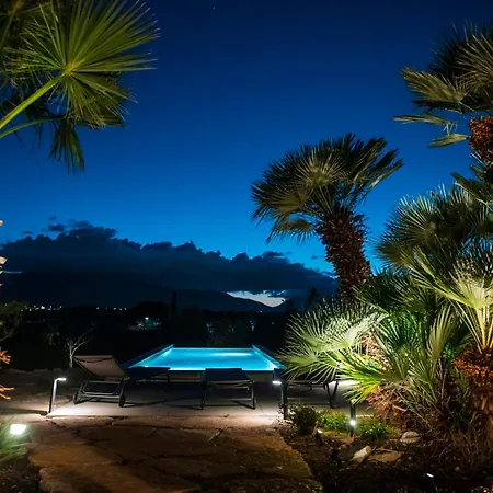 Villa Adele Alcamo, Piscina Privata E Privacy
