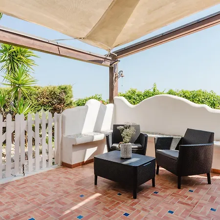 Adele Alcamo, Piscina Privata E Privacy Alcamo Marina