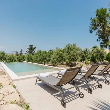Adele Alcamo, Piscina Privata E Privacy فيلة *