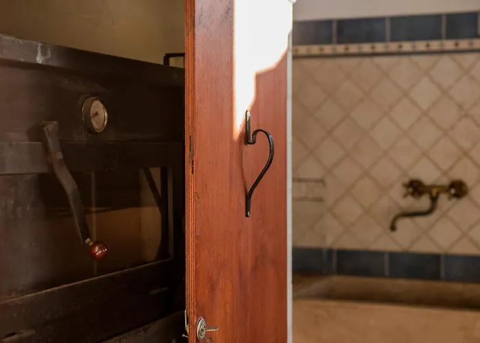 Adele Alcamo, Piscina Privata E Privacy Villa Alcamo Marina